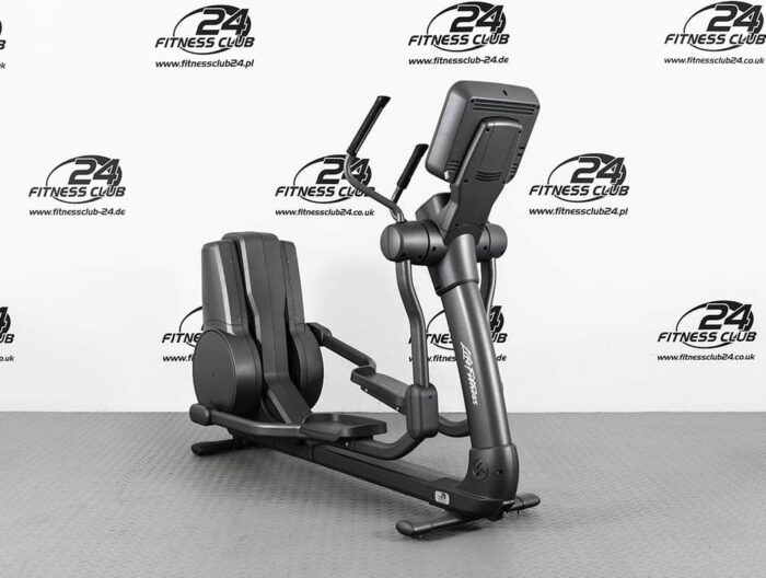 Fitness_Club_24_Life_Fitness_95x_Discover_Se