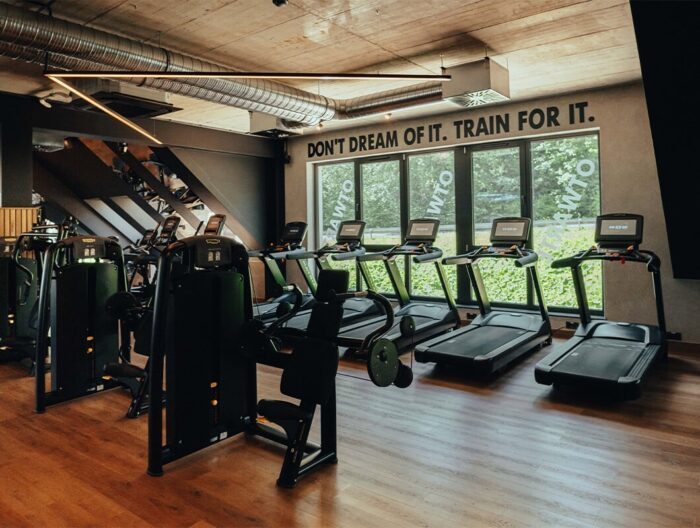 Fitness_Club_24_Matrix_T7Xe_Virtual_Active