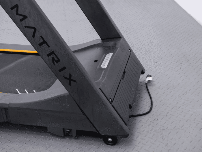 Fitness_Club_24_Matrix_Endurance_Led_console_treadmill