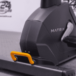 Fitness_Club_24_Matrix_Performance_Upright_bike_led (1)