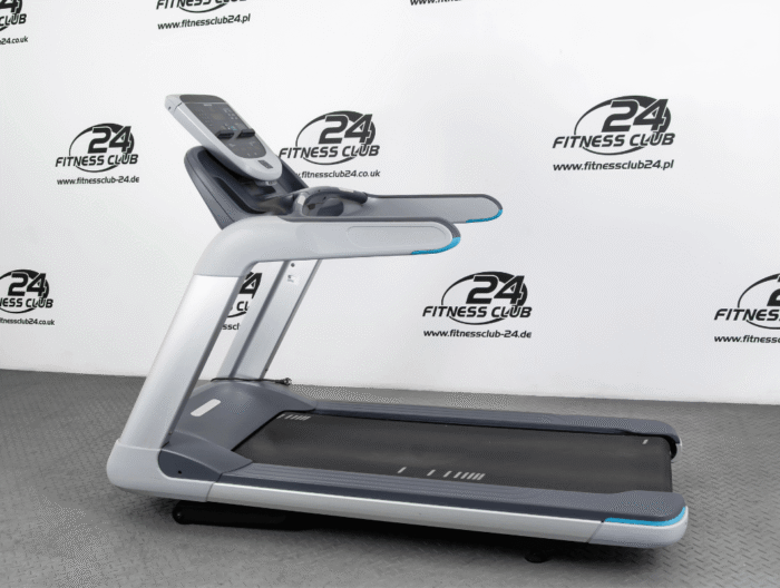 Fitness_Club_24_Precor_trm_815_p10