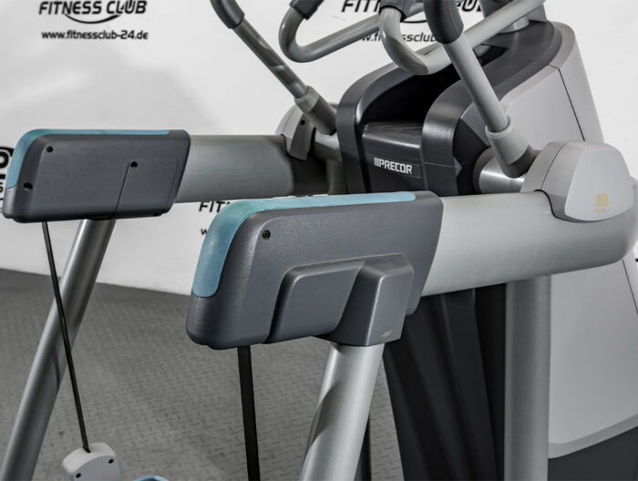 Fitness_Club_24_Precor_AMT_813_P10