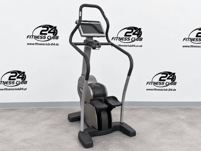 Fitness_Club_24_Technogym_New_Excite_700_TV_VisioWeb_stepper