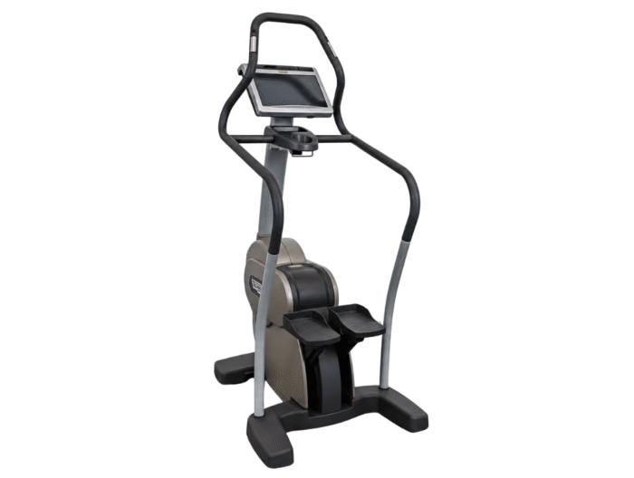 Fitness_Club_24_Technogym_New_Excite_700_TV_VisioWeb_stepper